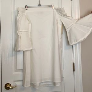 Off the shoulder bell sleeve dress